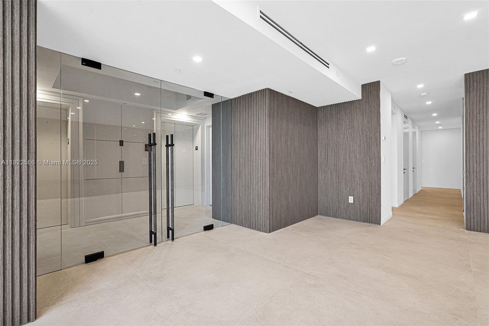 Diplomat Residences - Residential Lease