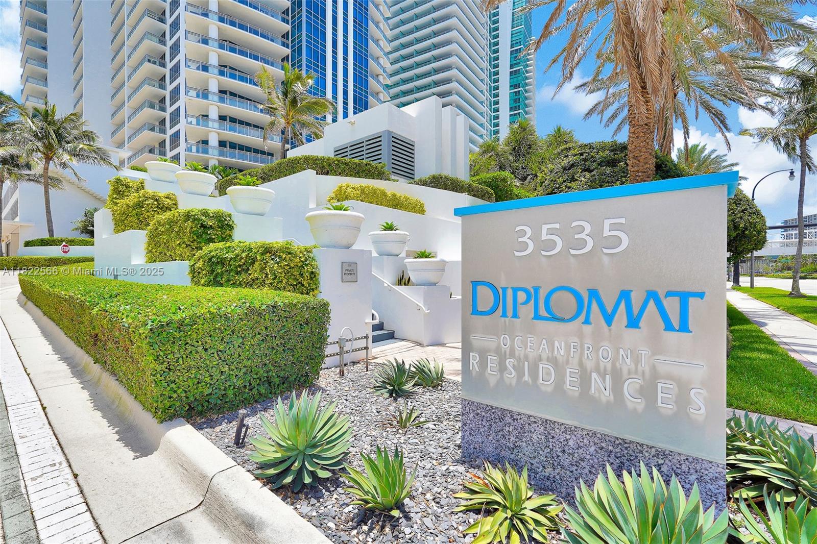 Diplomat Residences - Residential Lease