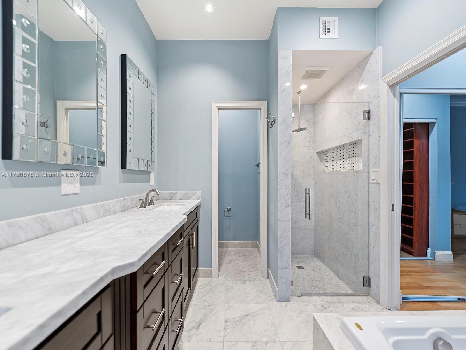 PEMBROKE FALLS PH 5 - Residential