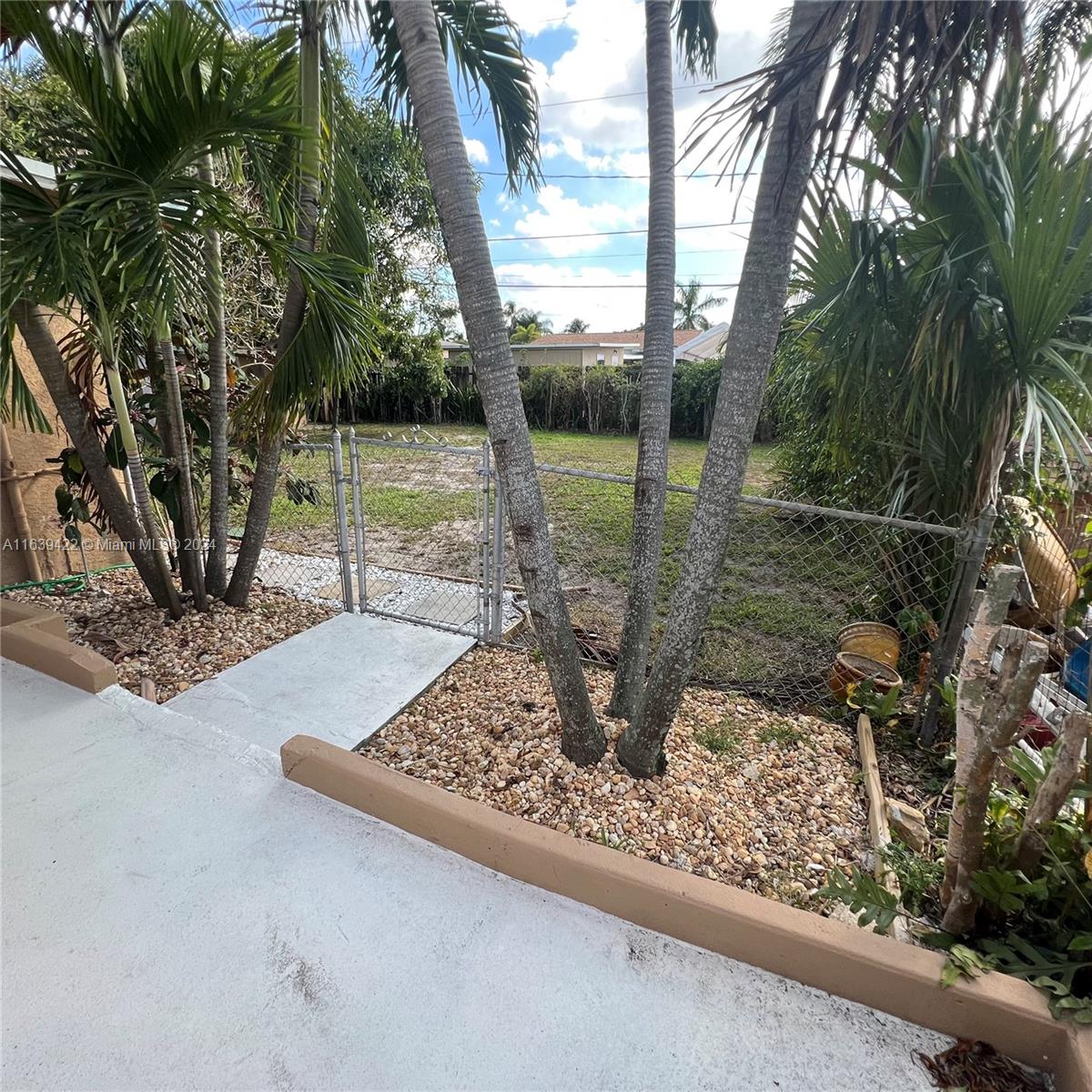 WILLFRED PARK - Residential Lease