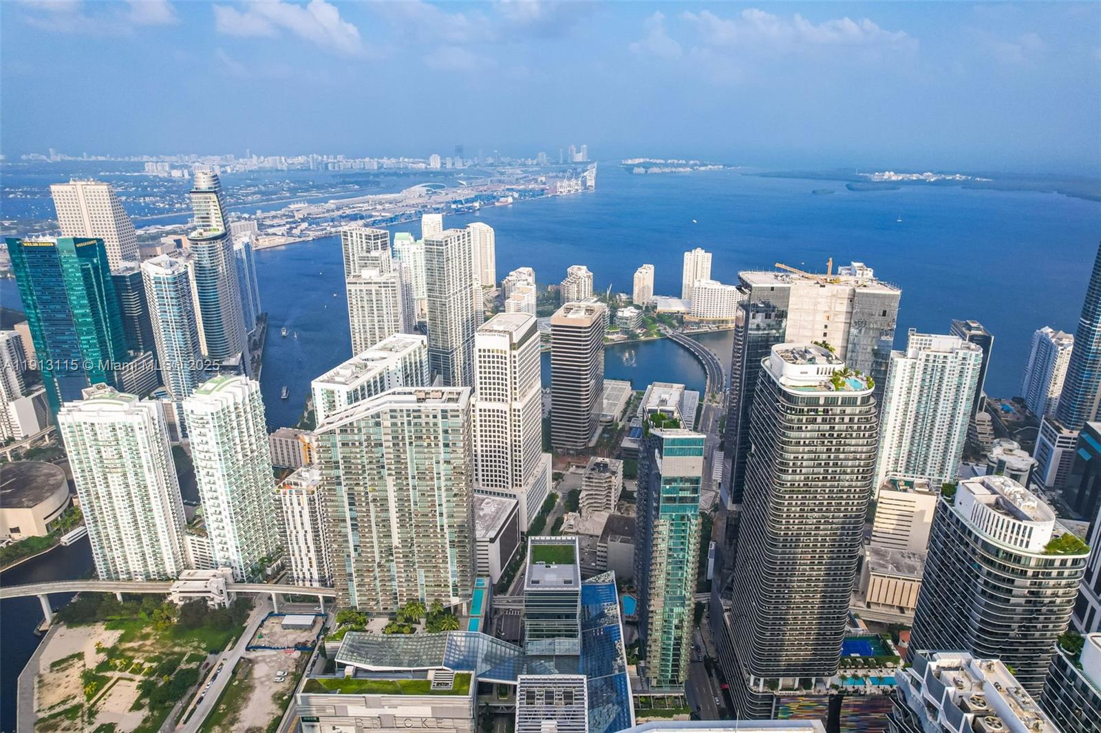 801 SMA RESIDENCES CONDO - Residential Lease