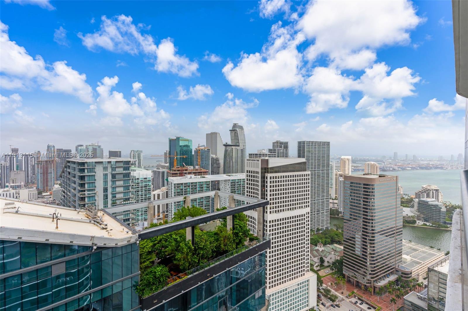 801 SMA RESIDENCES CONDO - Residential Lease