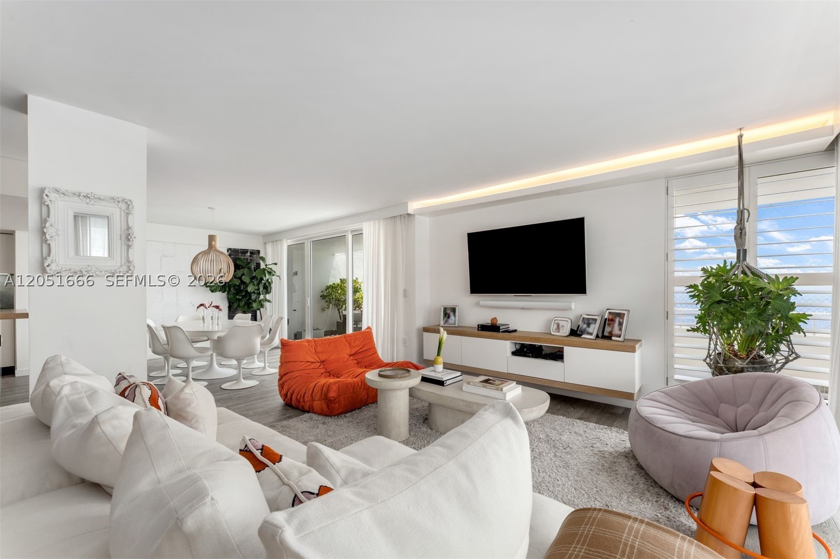199 Ocean Lane Drive 801