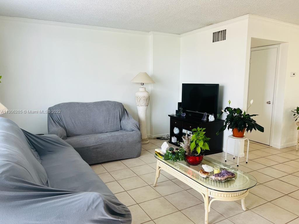 GOLDEN SURF TOWERS CONDO - Residential