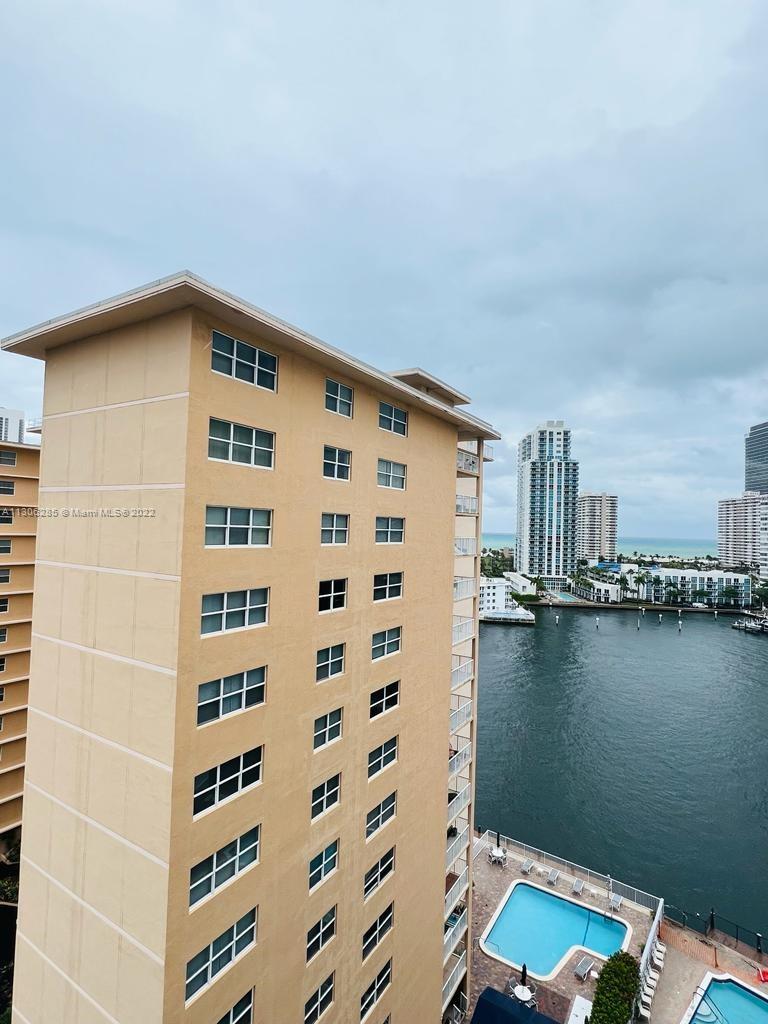 GOLDEN SURF TOWERS CONDO - Residential