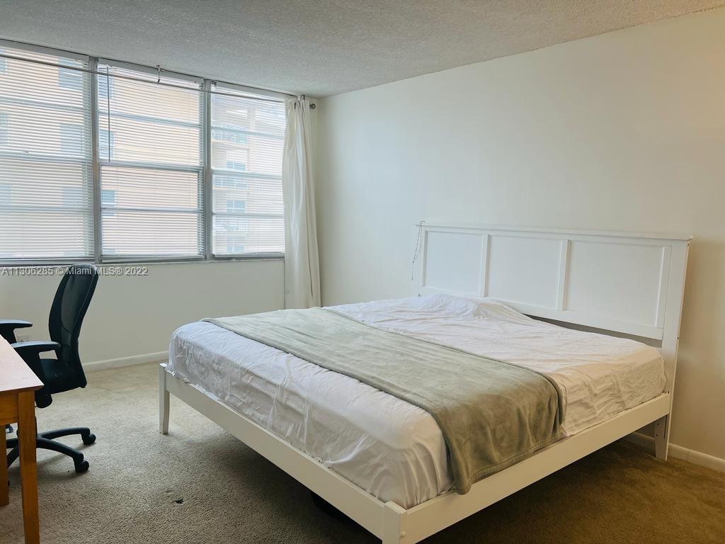 GOLDEN SURF TOWERS CONDO - Residential