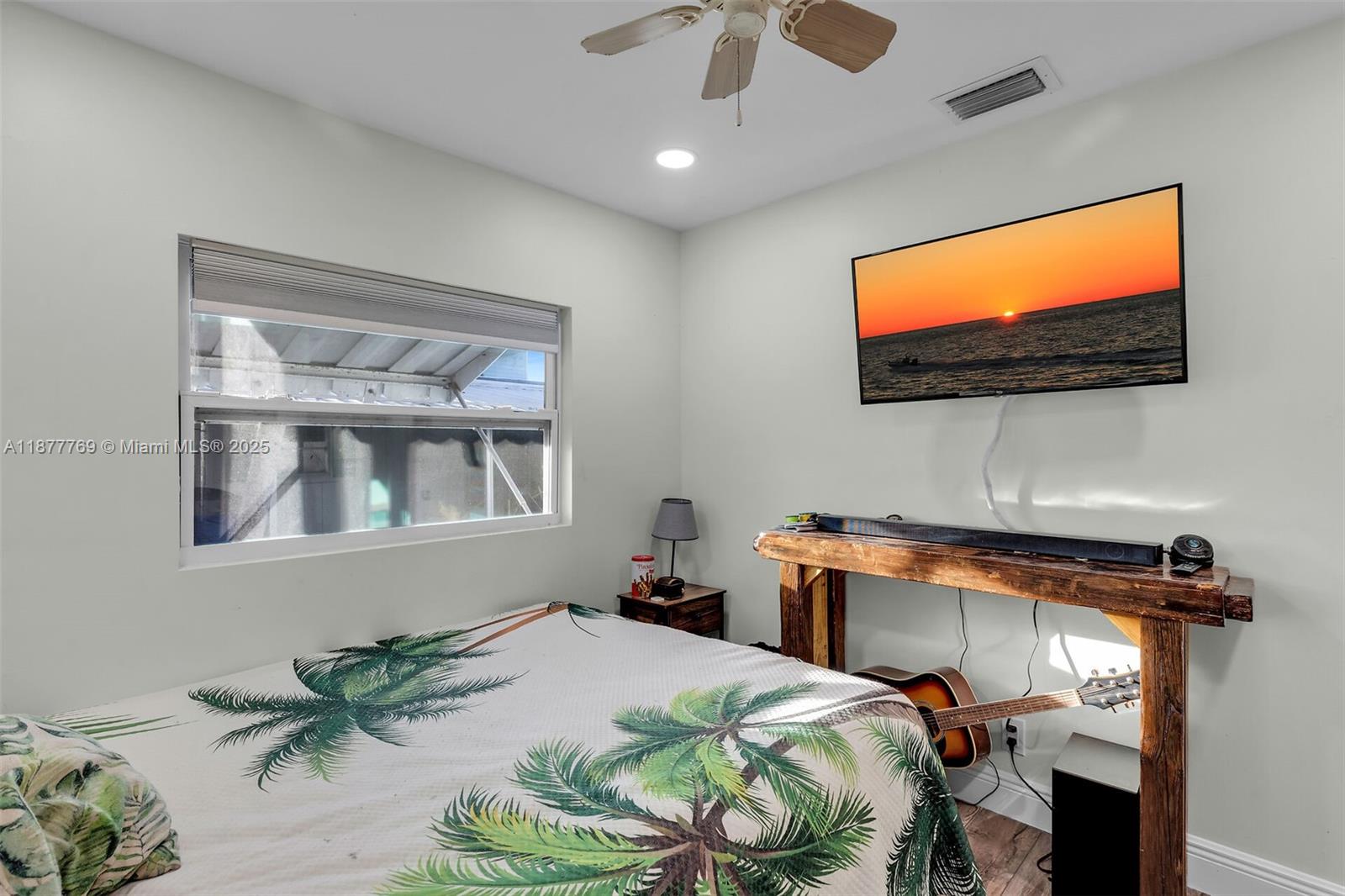 KEY LARGO TRAILER VILLAGE - Residential