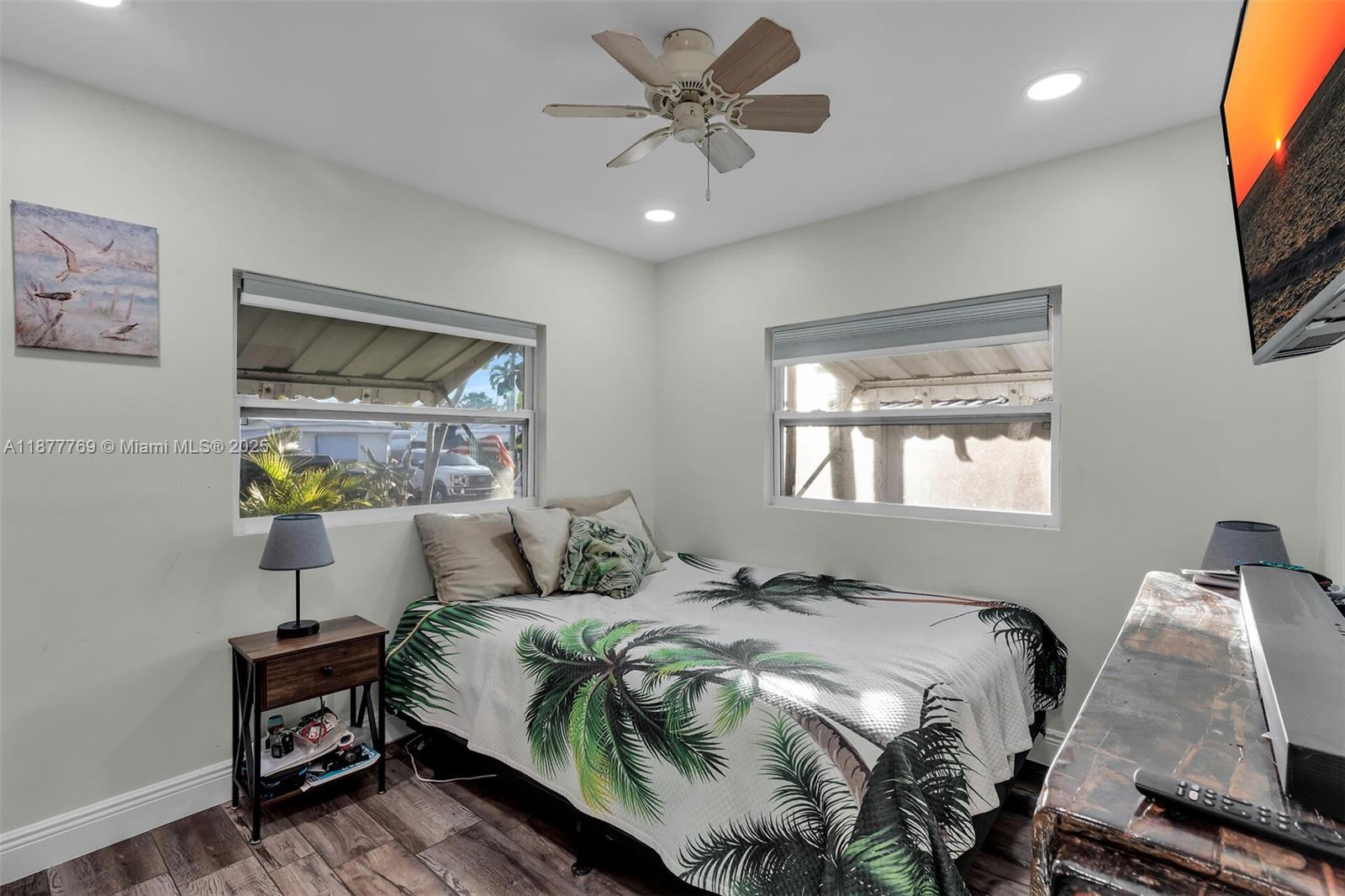 KEY LARGO TRAILER VILLAGE - Residential