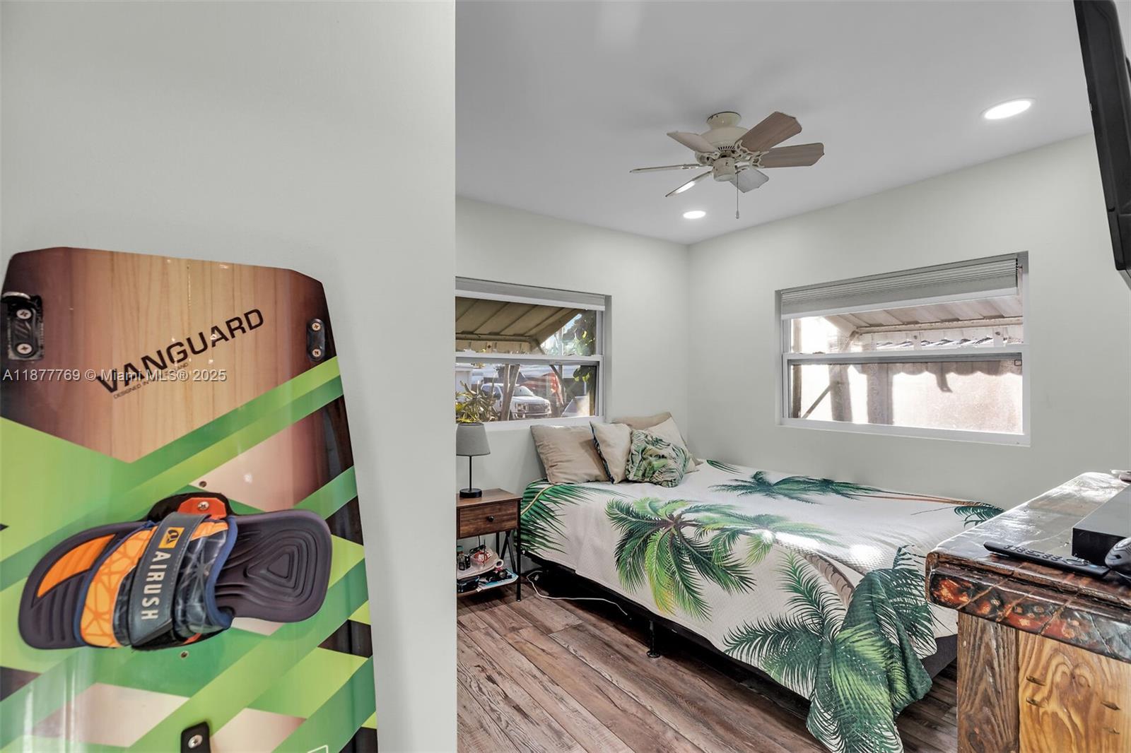 KEY LARGO TRAILER VILLAGE - Residential