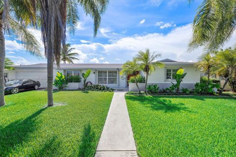 15400 Palmetto Lake Dr 15400 Miami FL 33157
