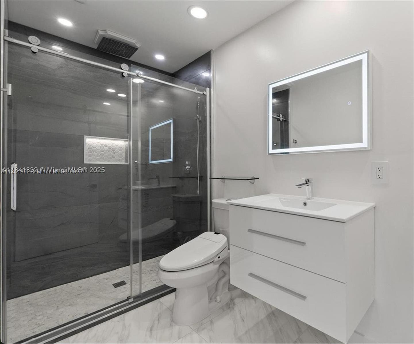 DEL-AIRE GOLF CLUB - Residential