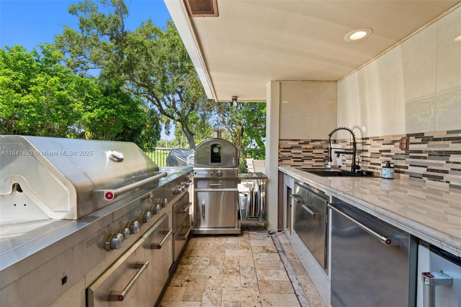 DEL-AIRE GOLF CLUB - Residential