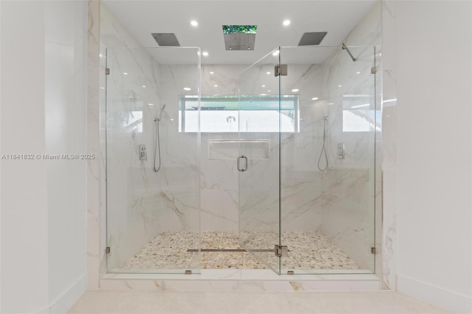 DEL-AIRE GOLF CLUB - Residential