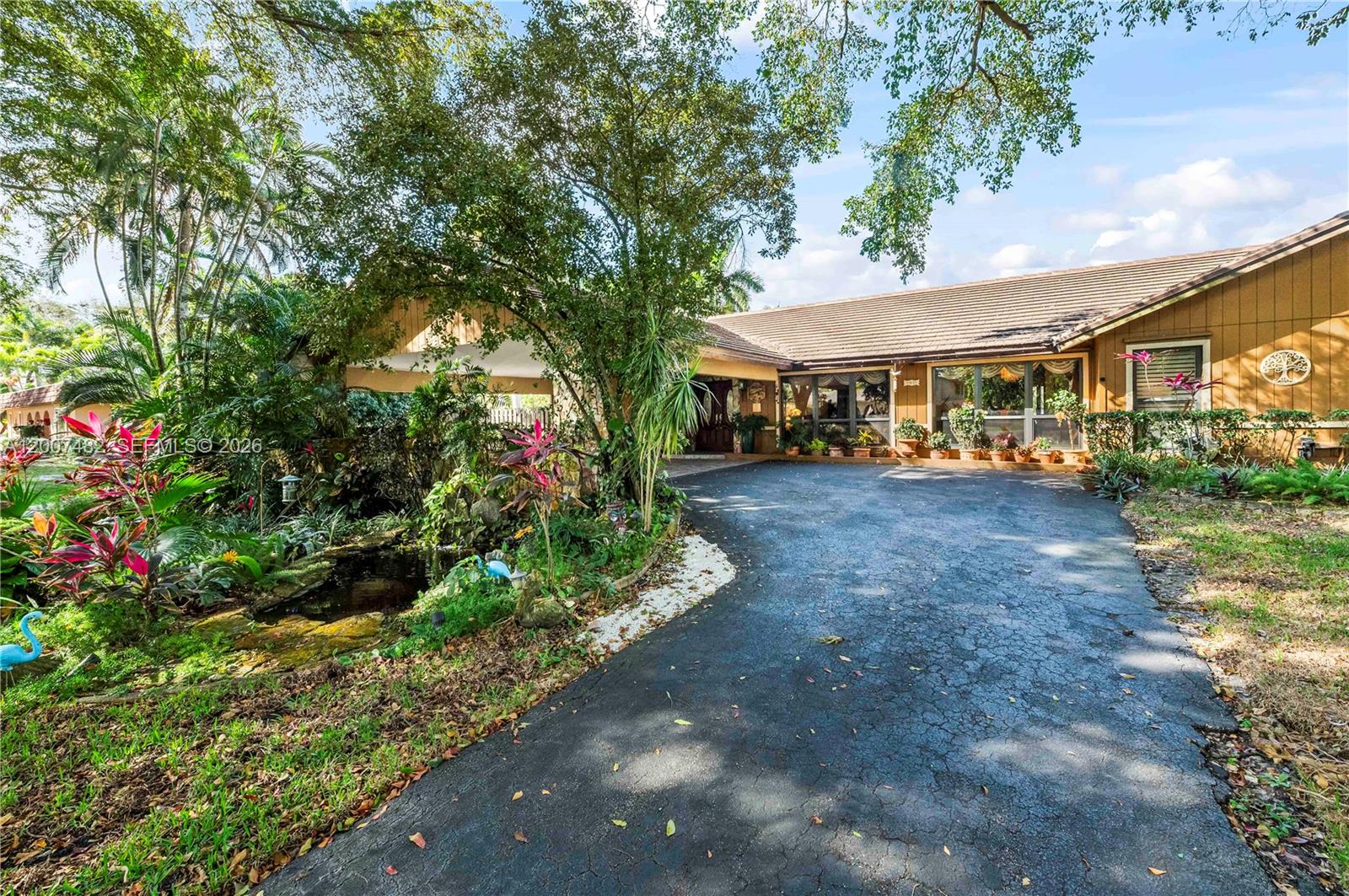 Davie West - Residential