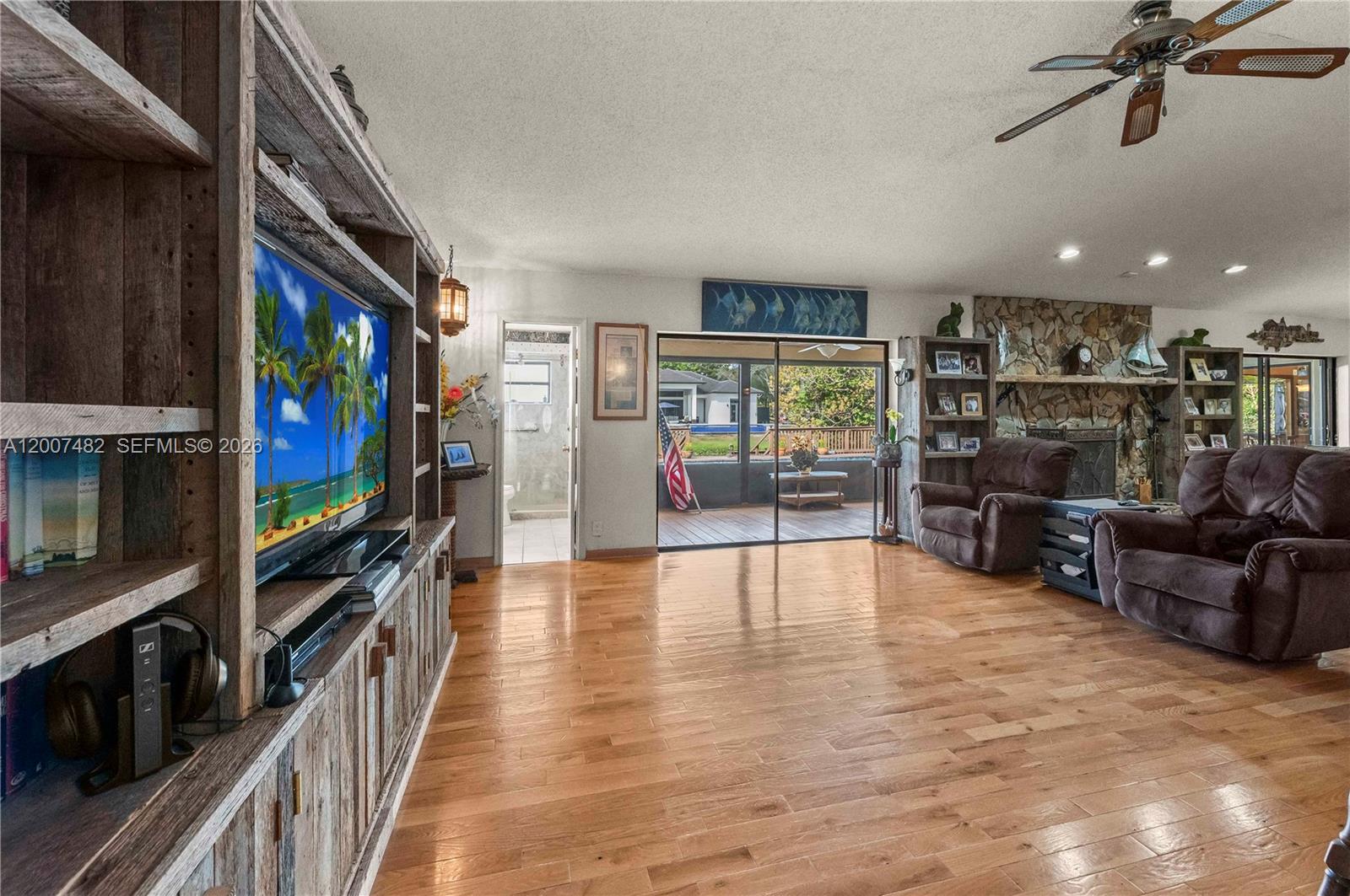 Davie West - Residential