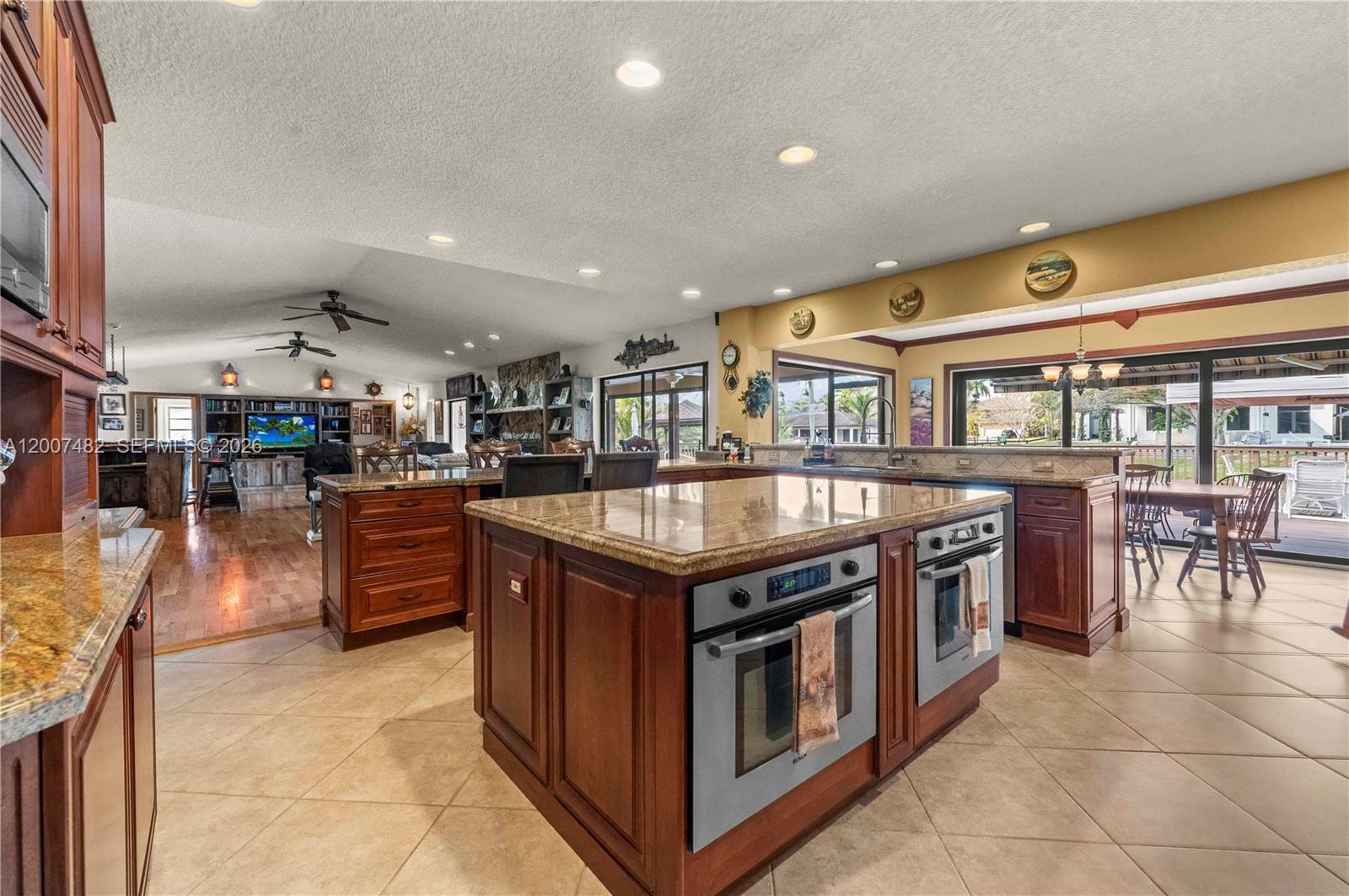 Davie West - Residential