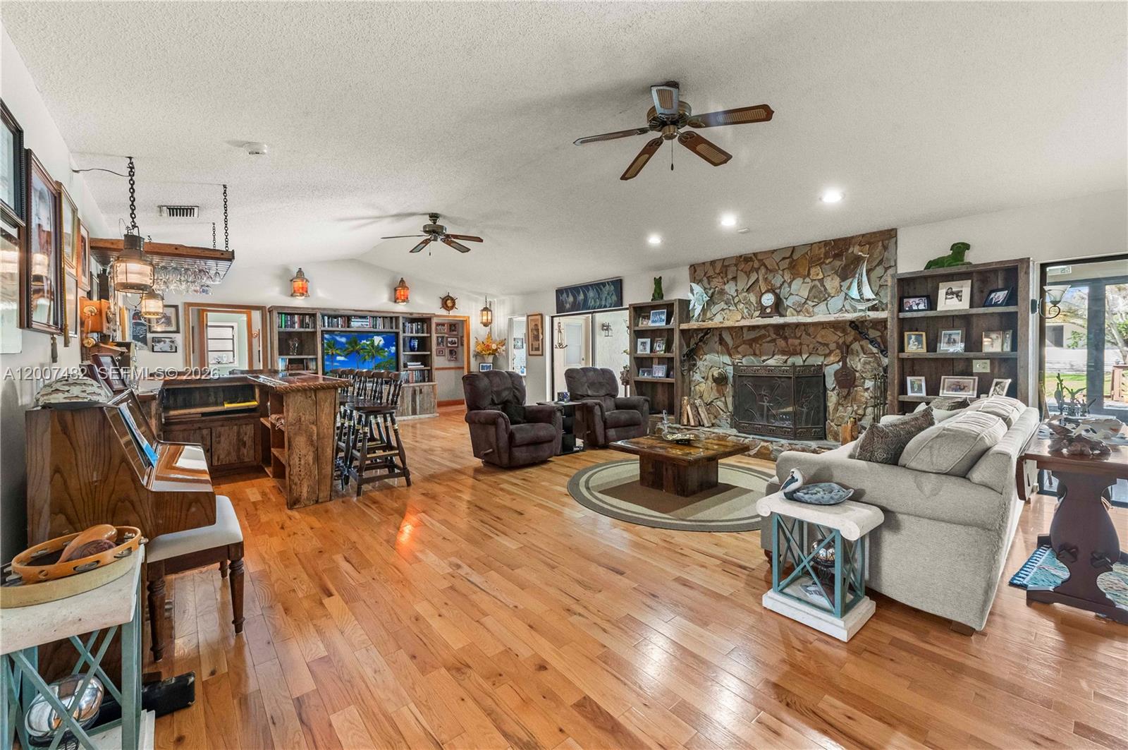 Davie West - Residential