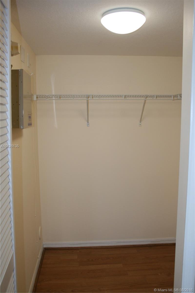 Venetia Gardens Condo - Residential Lease