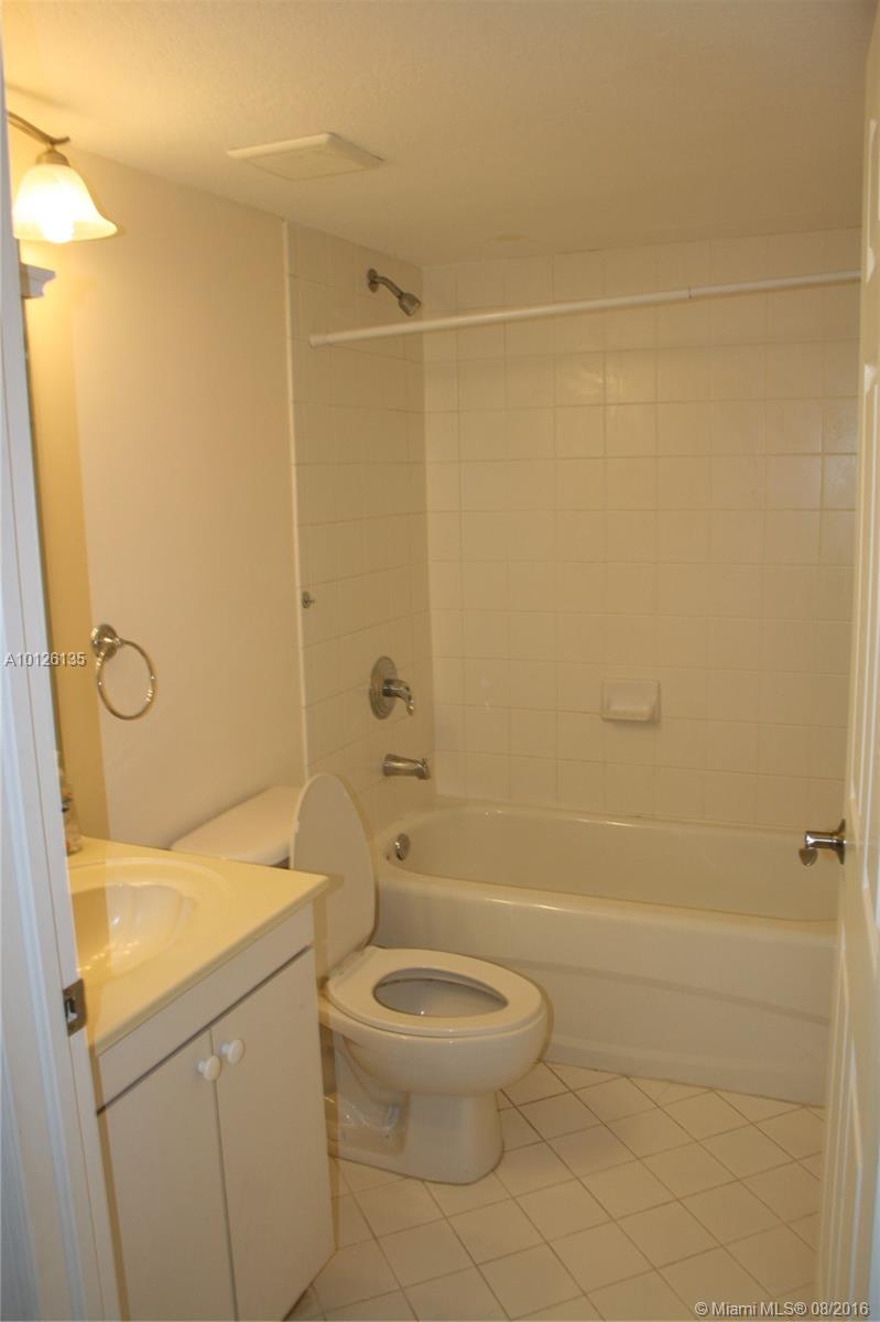 Venetia Gardens Condo - Residential Lease