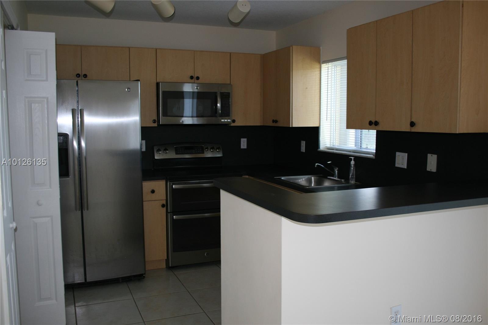 Venetia Gardens Condo - Residential Lease