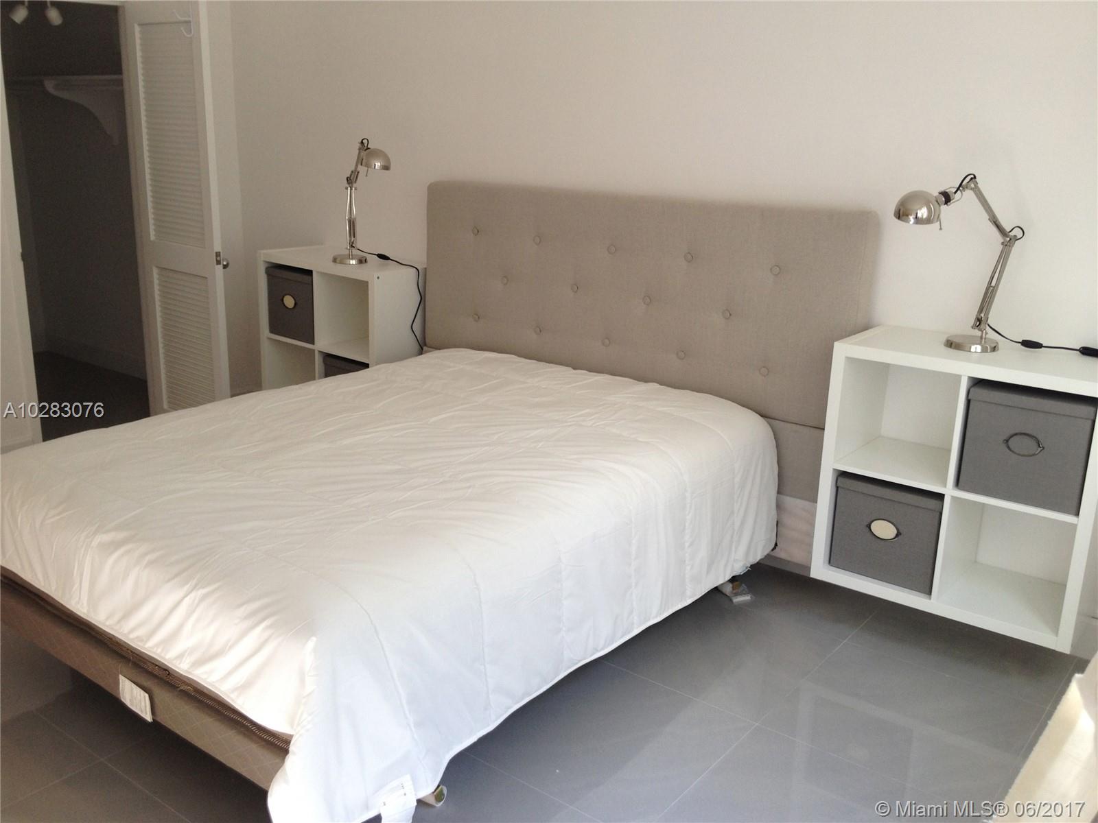 FLAMINGO SOUTH BEACH I CO - Residential Lease