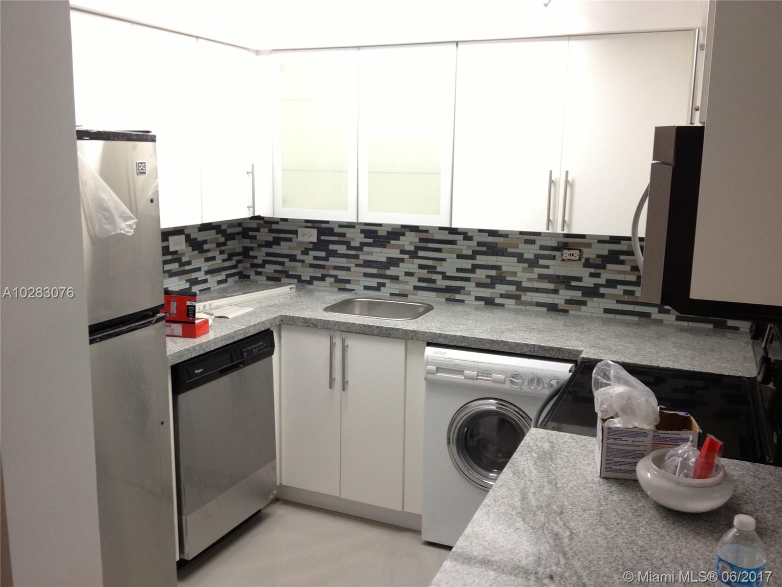 FLAMINGO SOUTH BEACH I CO - Residential Lease