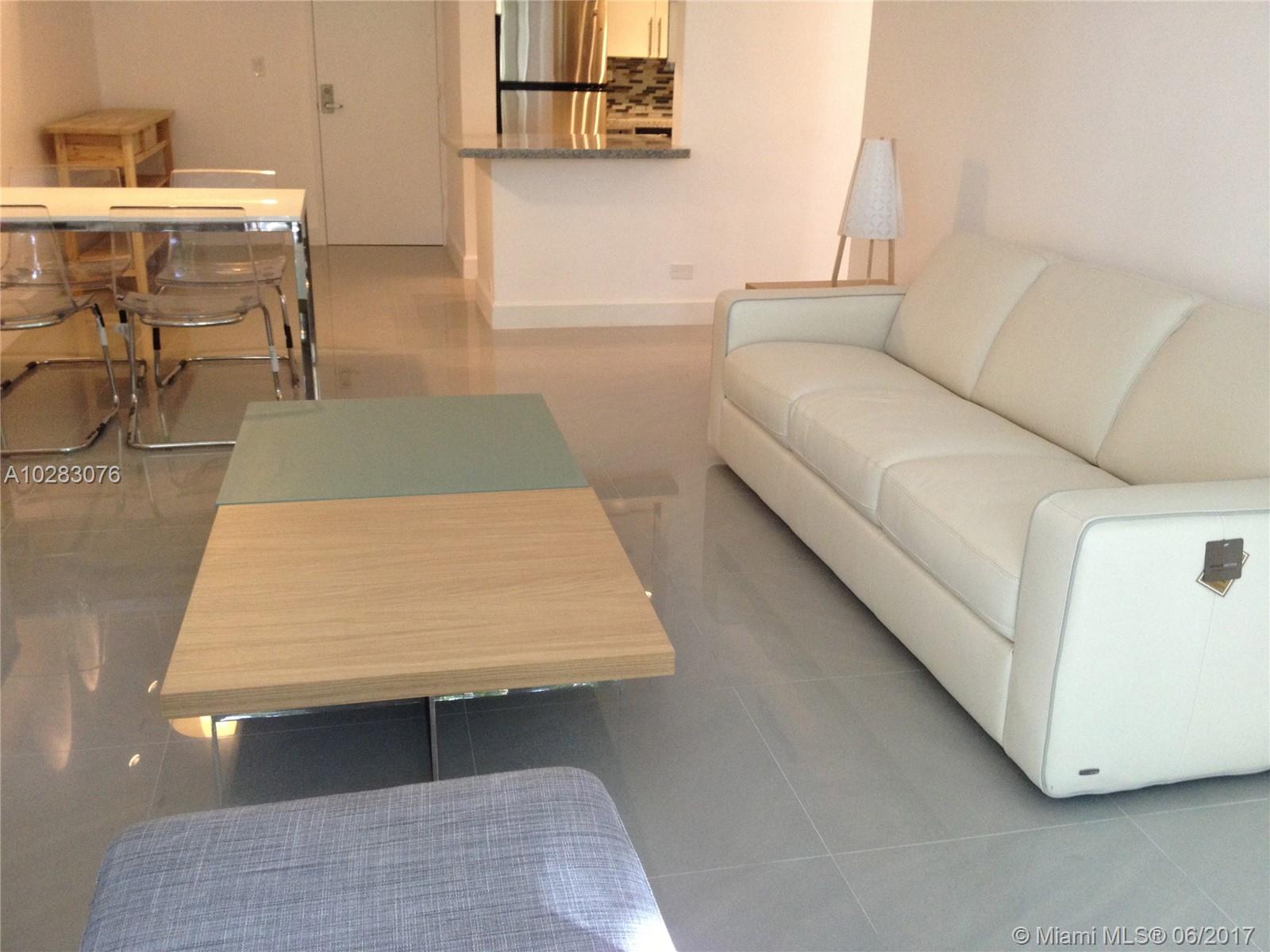 FLAMINGO SOUTH BEACH I CO - Residential Lease