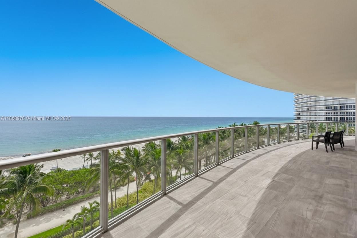 BAL HARBOUR CENTER CONDO - Residential