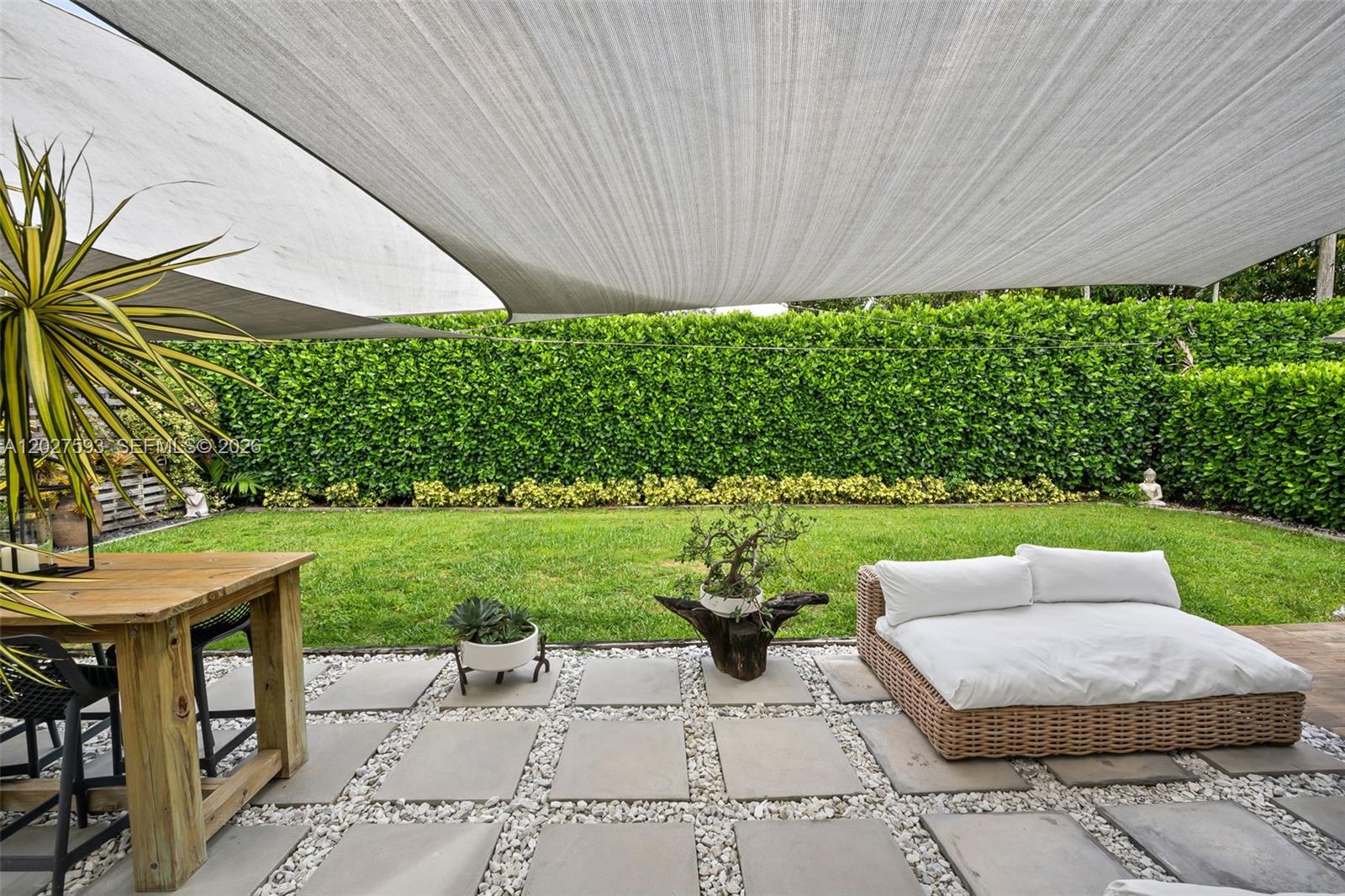 CORAL GABLES FLAGLER STRE - Residential