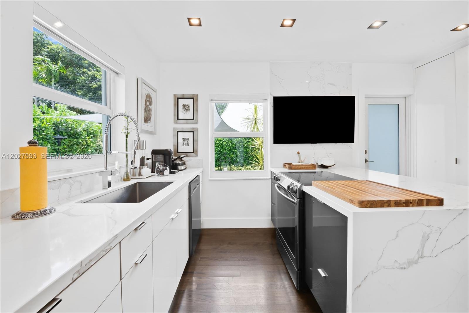 CORAL GABLES FLAGLER STRE - Residential