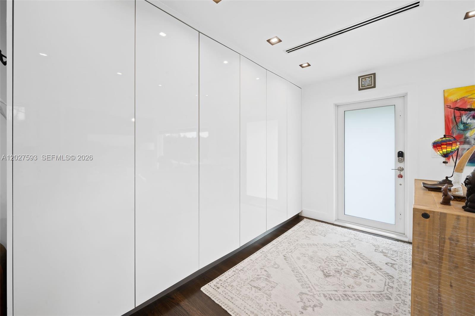 CORAL GABLES FLAGLER STRE - Residential