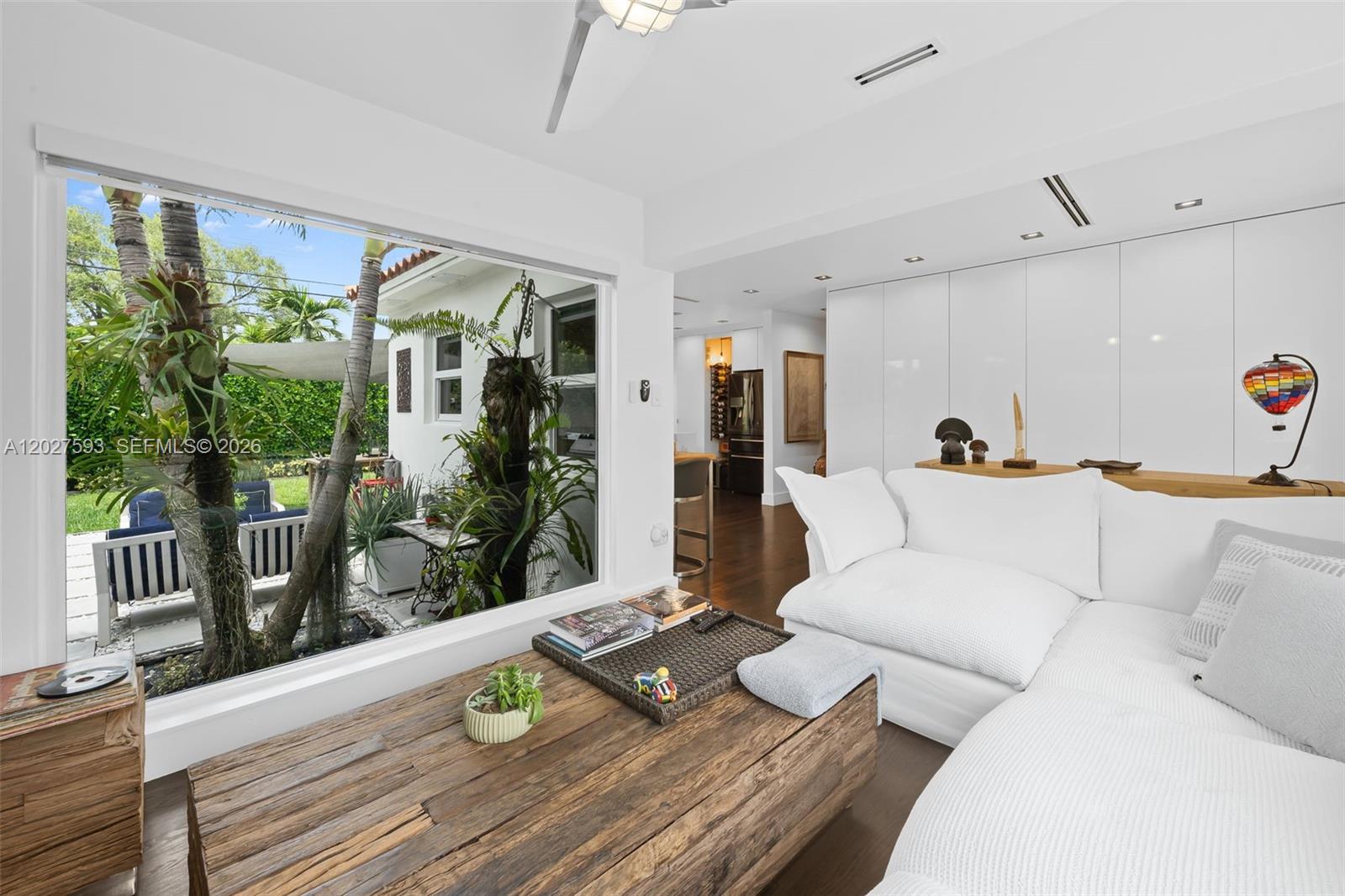 39 Montilla Ave