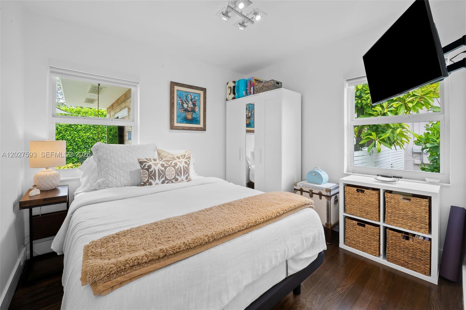 CORAL GABLES FLAGLER STRE - Residential