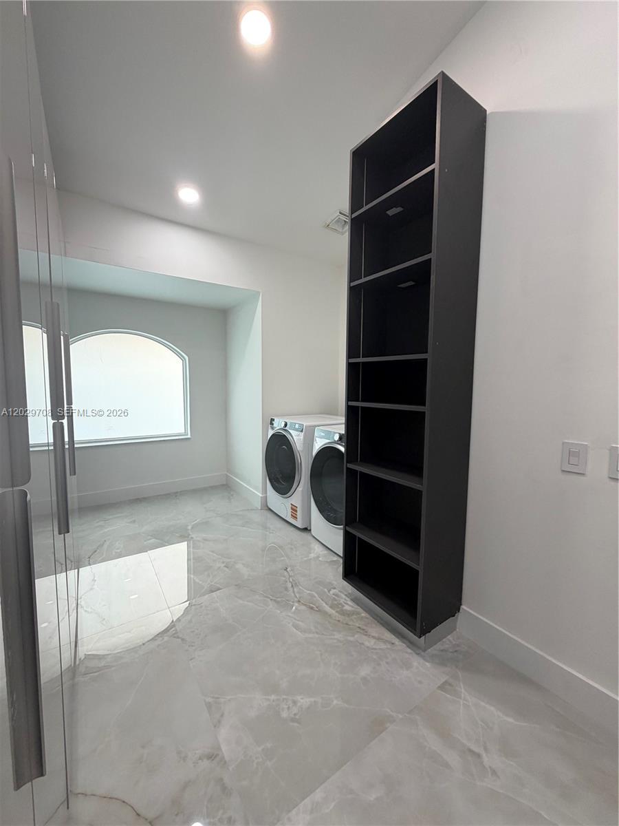 4499 NW 93rd Doral Ct