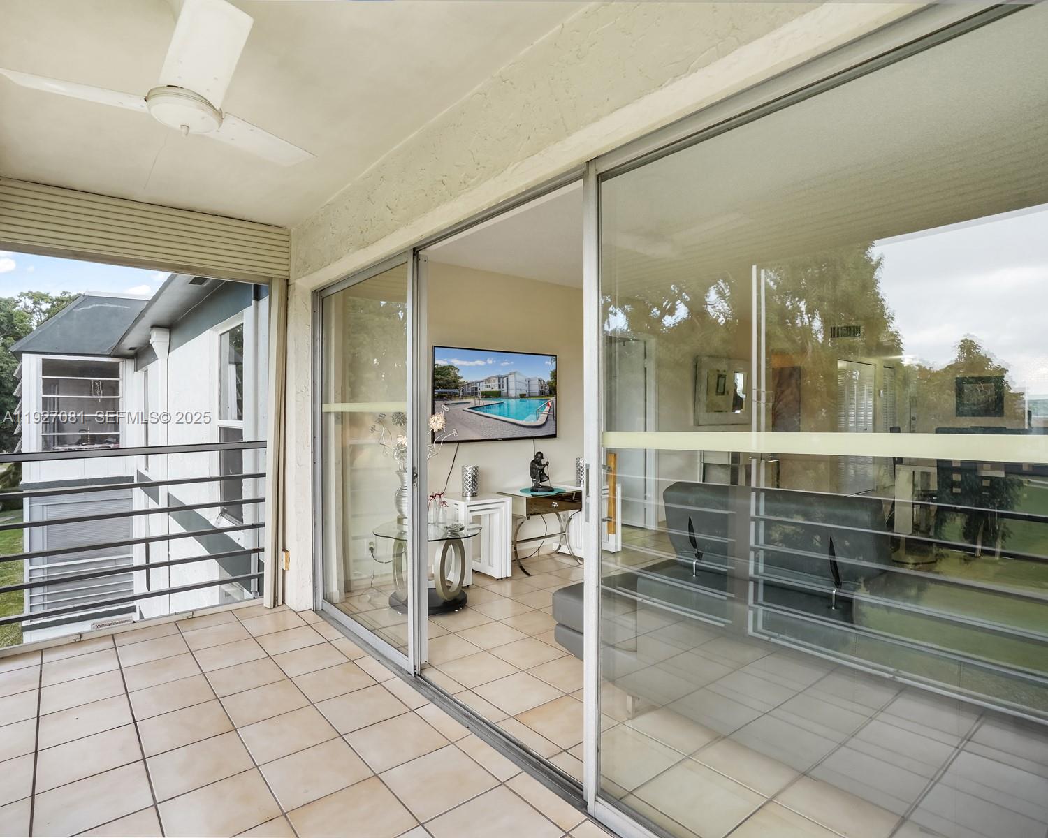 SANDS POINT CONDOMINIUM I - Residential