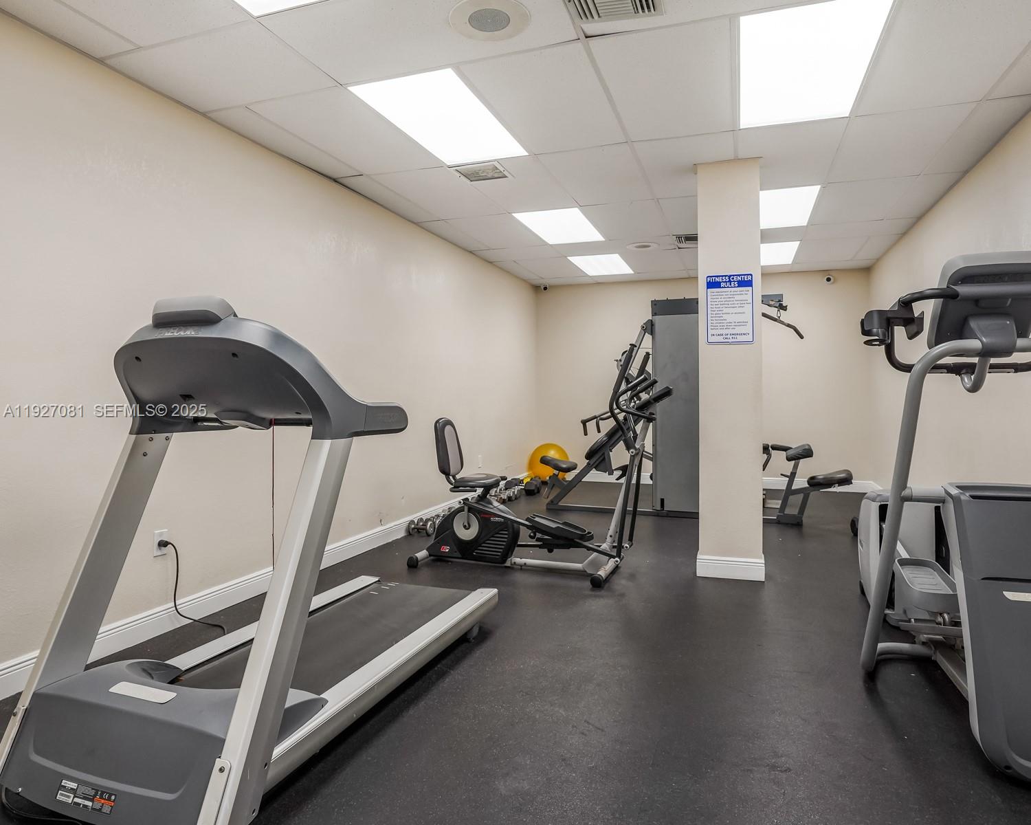 SANDS POINT CONDOMINIUM I - Residential