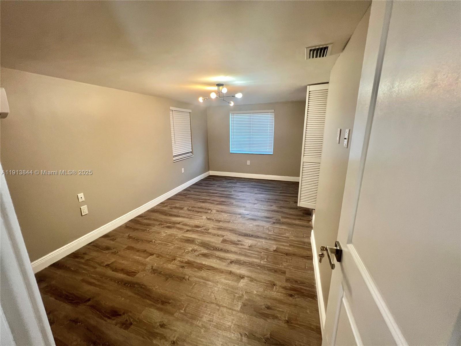 HOLLYWOOD BEACH HEIGHTS S - Residential Lease