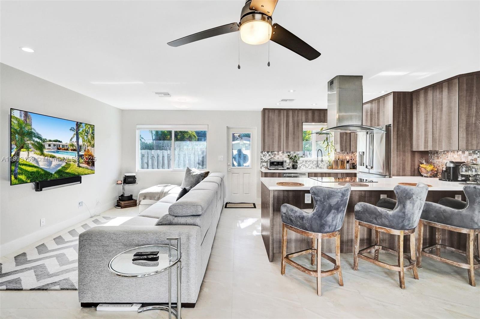 LAUDERDALE BEACH EXT UNIT - Residential Lease