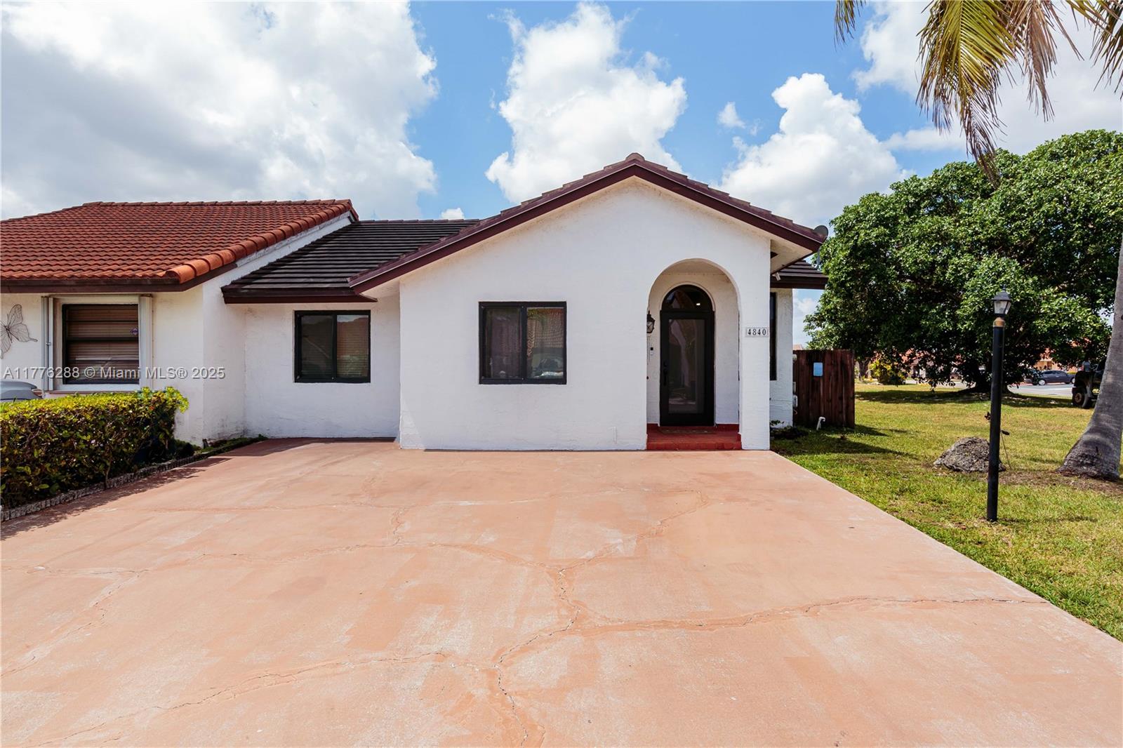 Property for Sale at 4840 Sw 144th Ct 4840, Miami, Broward County, Florida - Bedrooms: 3 
Bathrooms: 2  - $564,999