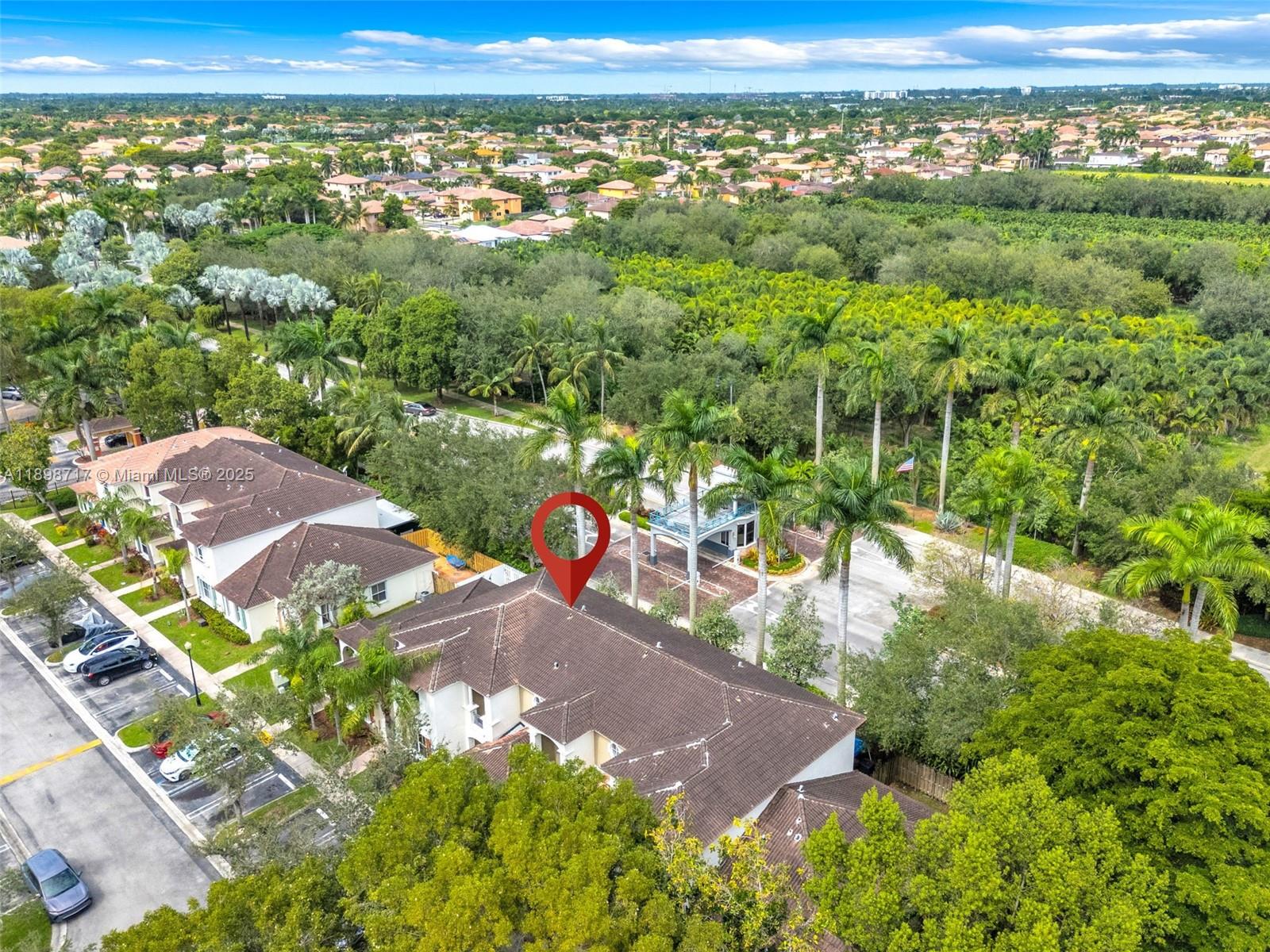 MARBELLA BAY - Residential