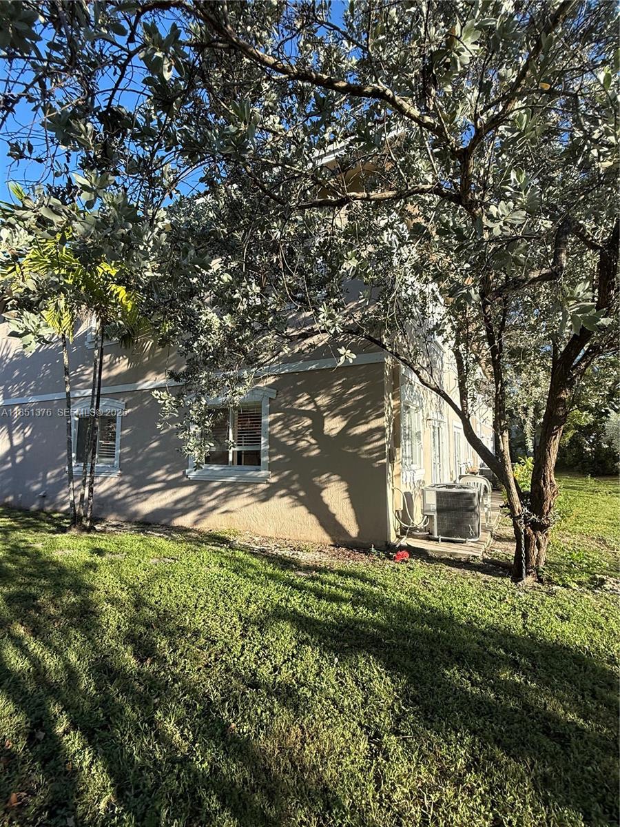 CRYSTAL LAKE 2ND SEC - Residential Lease