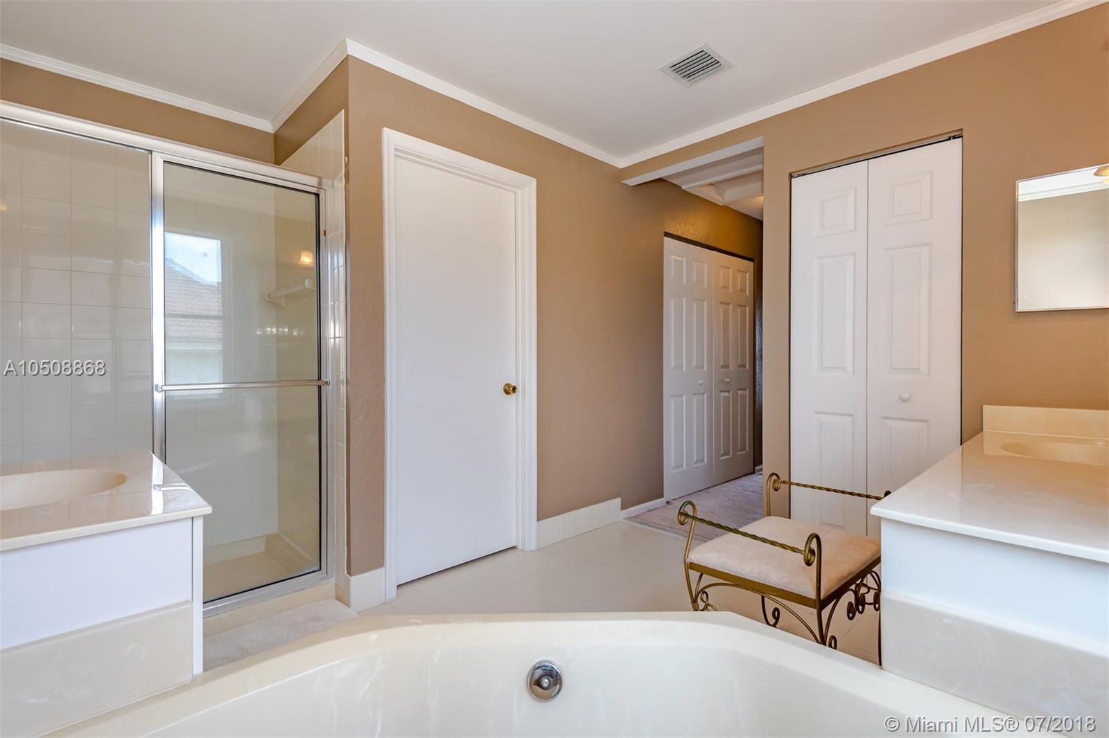 SILVER SHORES - Residential Lease