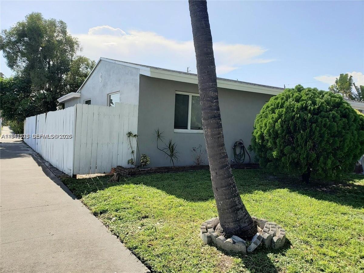 BUCHANAN CENTER - Residential