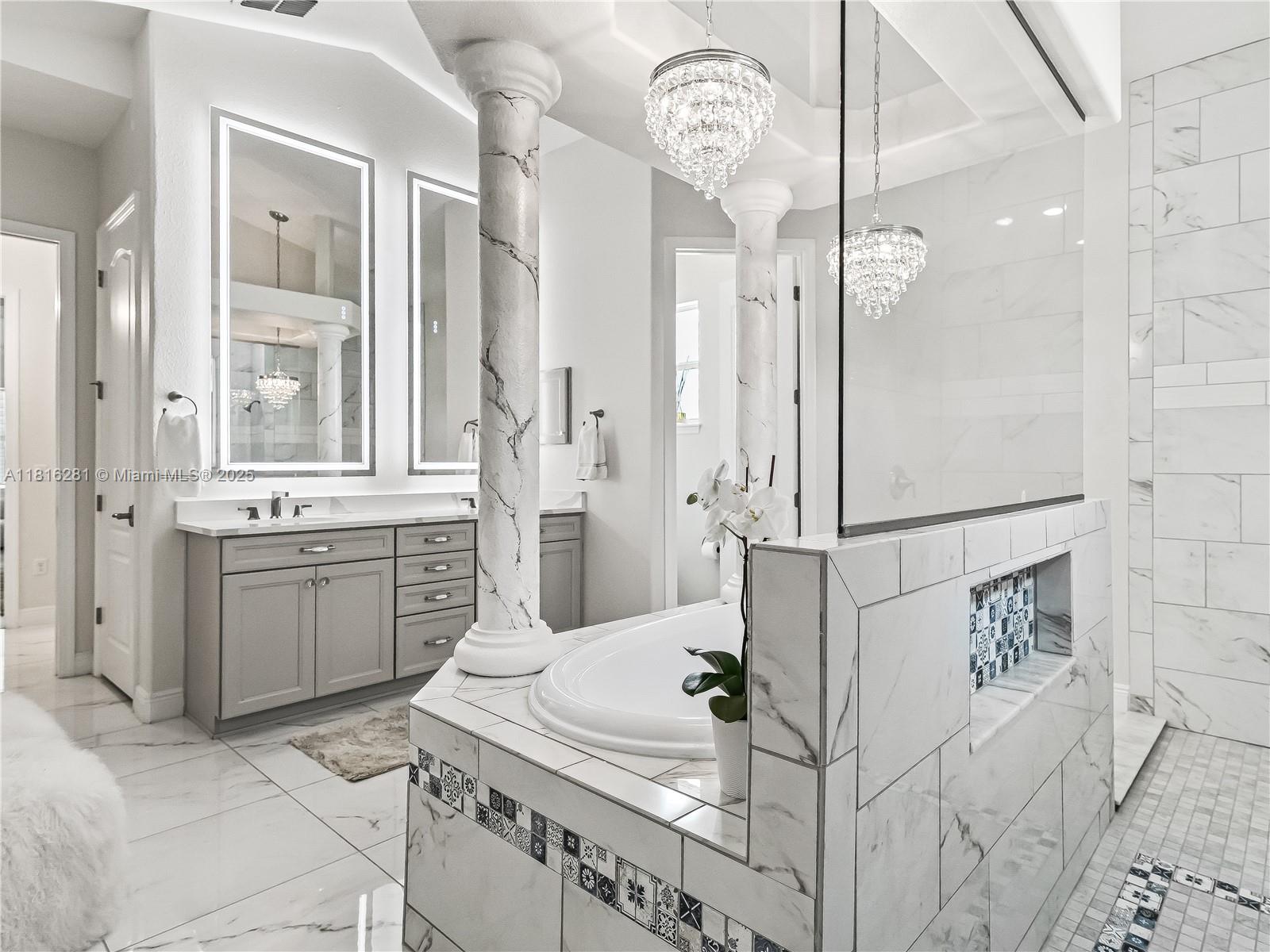 SUMMERHILL - Residential