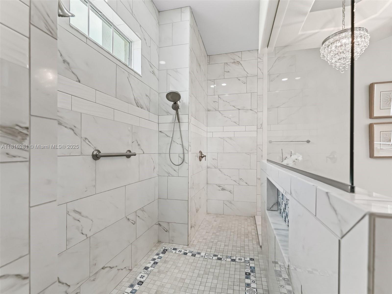 SUMMERHILL - Residential