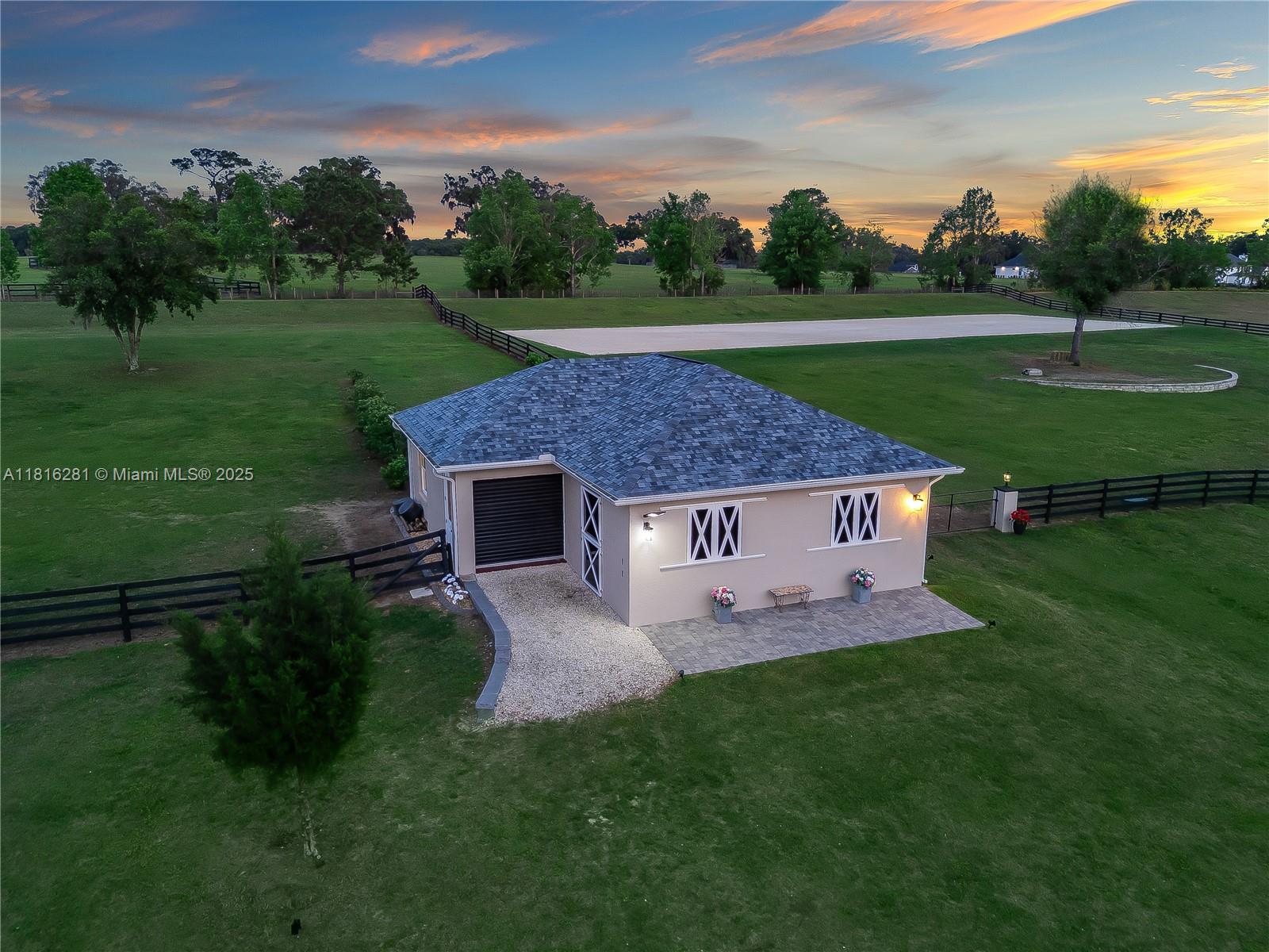 SUMMERHILL - Residential