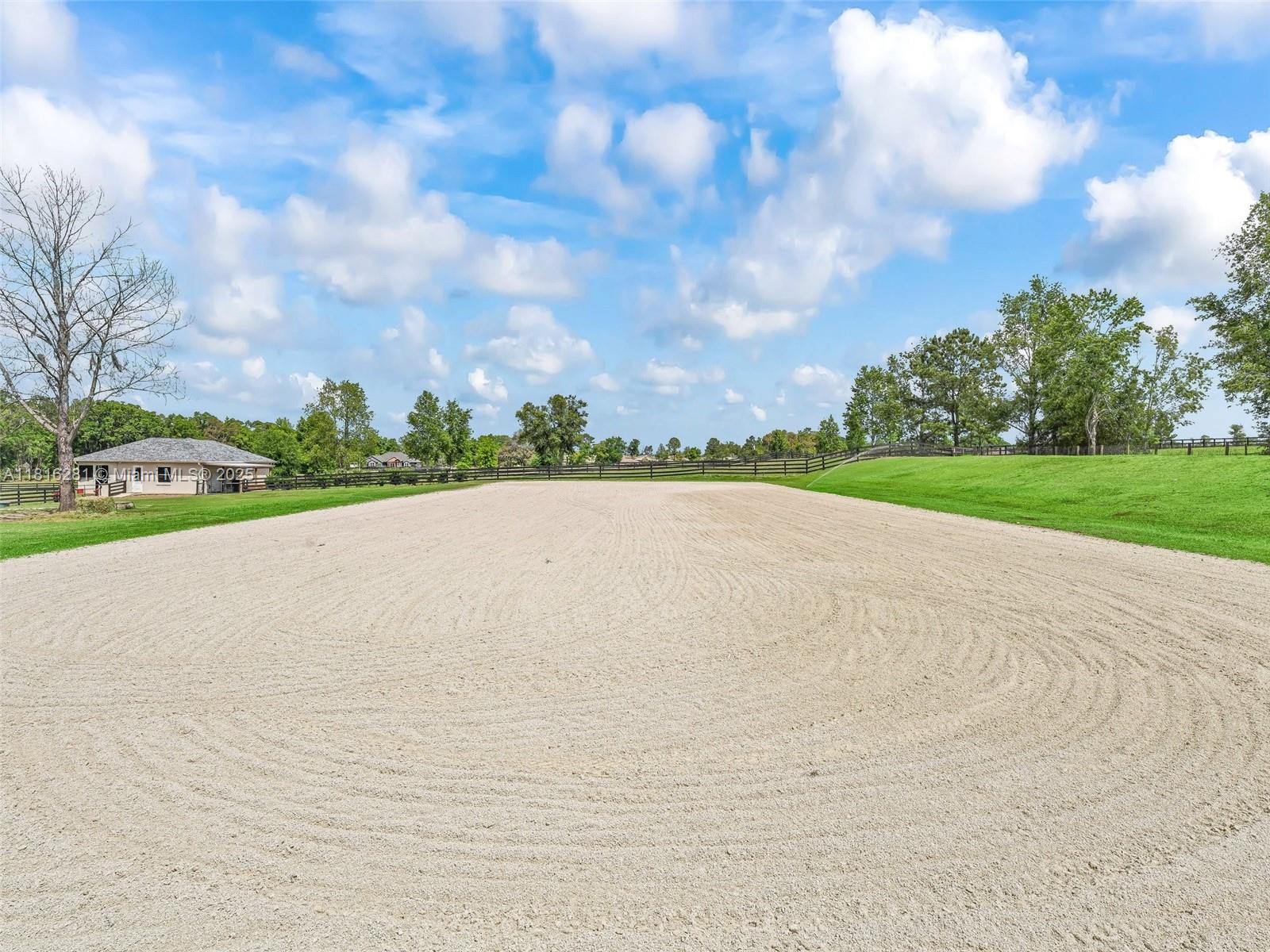 SUMMERHILL - Residential