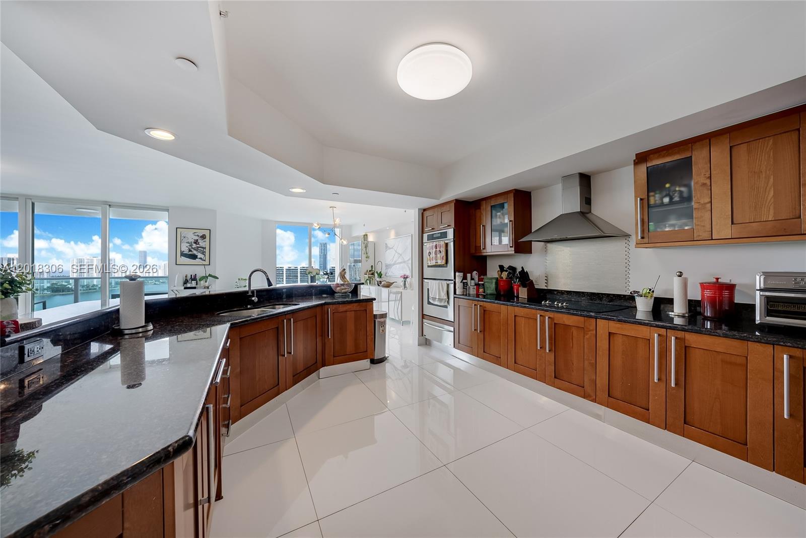 THE PENINSULA II CONDO - Residential
