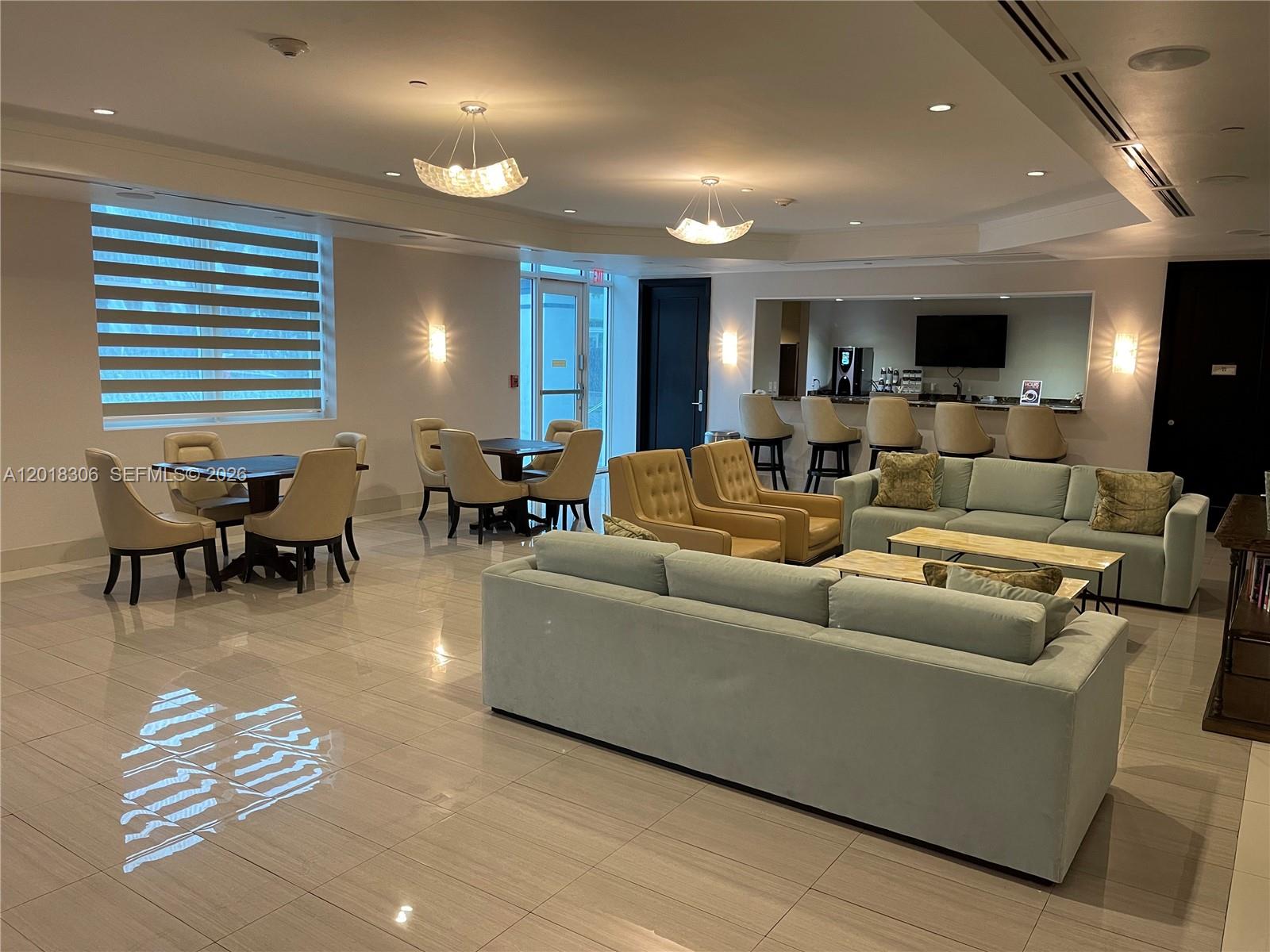 THE PENINSULA II CONDO - Residential
