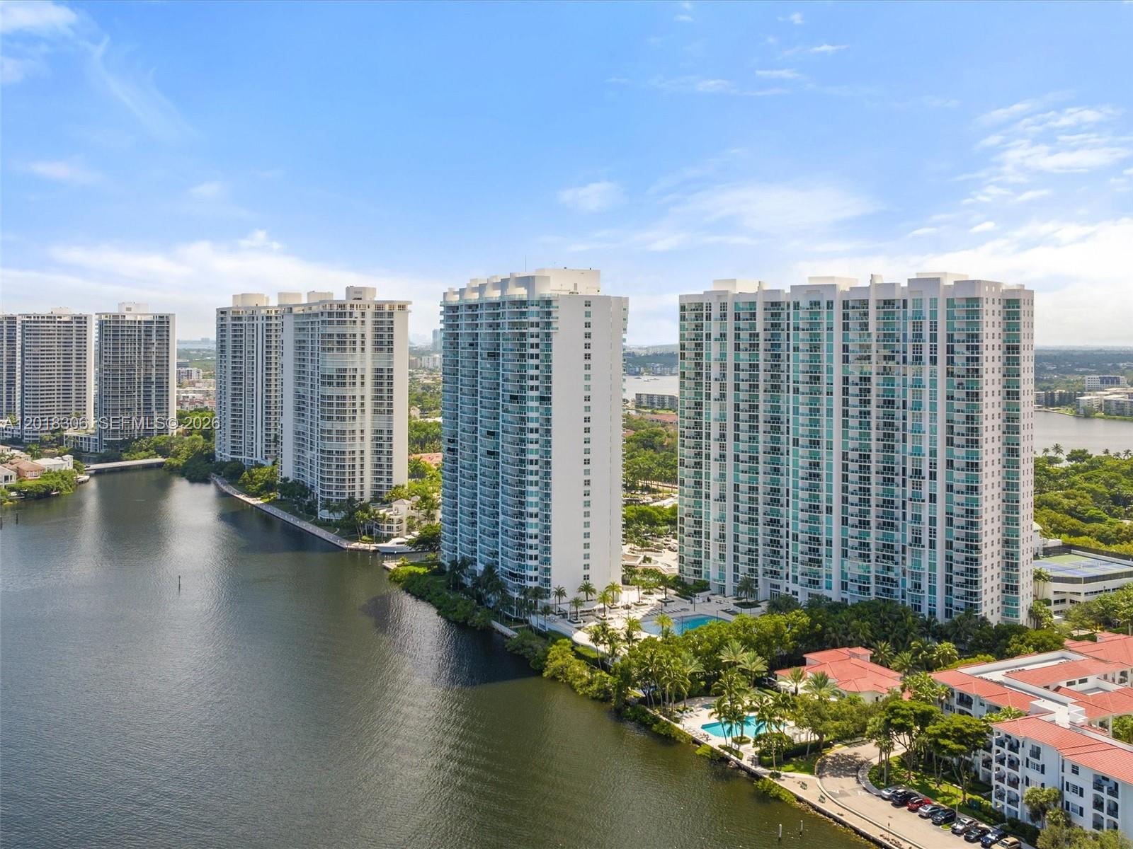 THE PENINSULA II CONDO - Residential